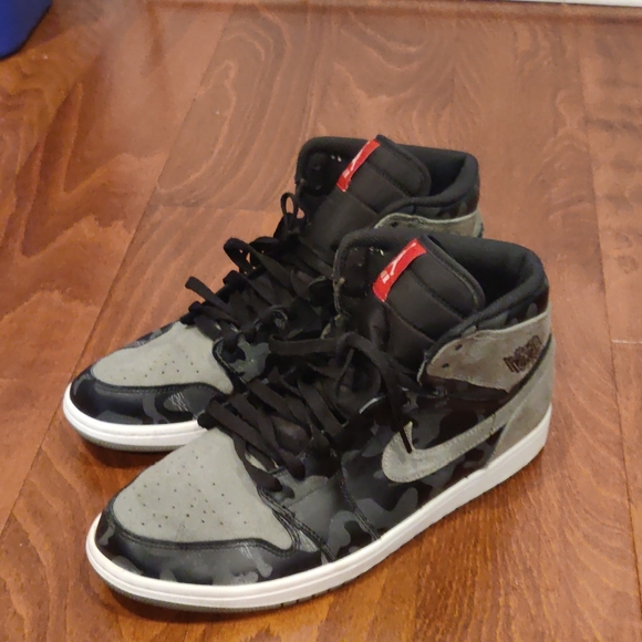 air jordan 1 retro high shadow camo